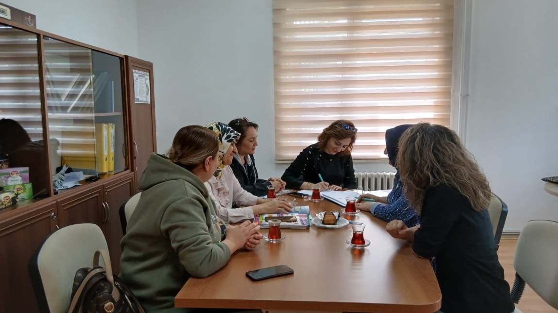Temel Yaşam Becerileri Nisan Ayı Değerlendirme-Mayıs Ayı Planlama Toplantımız